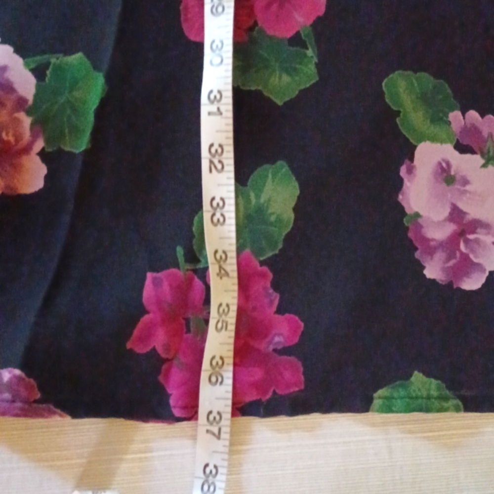 Sz 12 Black Floral Cocktail Dress by CDC Evening - Picture 8 of 8